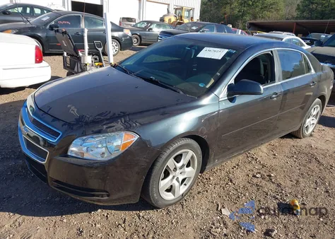 2010 Chevrolet Malibu Ls z USA, uszkodzony, nr VIN 1G1ZB5EB4AF110016